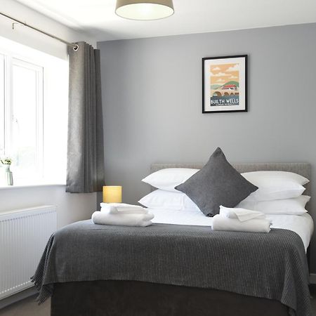 Villa Maen Llwyd Llanyre Esterno foto